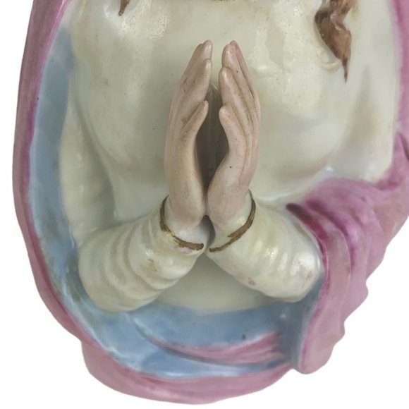 Lipper & Mann Creations Praying Virgin Mary Ceramic Figurine Midcentury Japan 6" - Picture 2 of 8